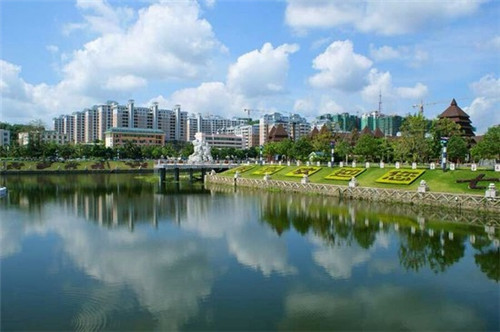 邛崃是潮湿气候吗？